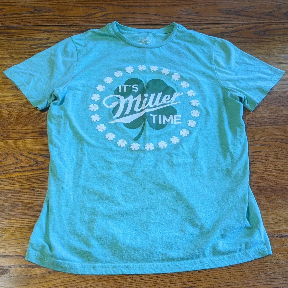 Women's Miller Lite t-shirt size medium